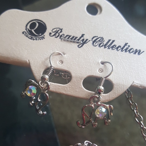 NWT "Pink Elephant Necklace/Earring Set" - Picture 2 of 3